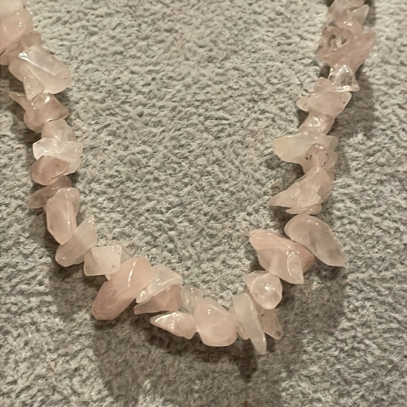 Carol Lee Rose Quartz Chip Love Amore Necklace - Picture 1 of 6